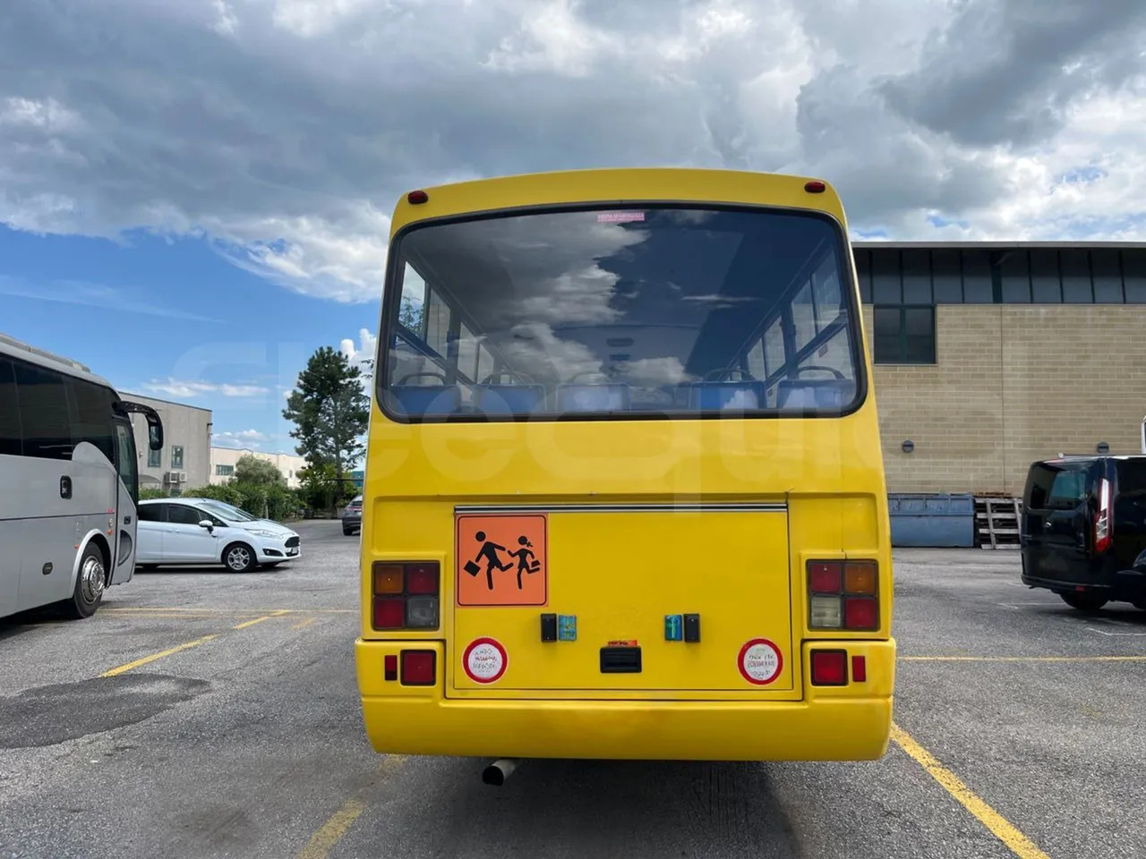 Iveco Cacciamali - حافلة مدرسية: صور 5 Iveco Cacciamali - حافلة مدرسية: صور 5