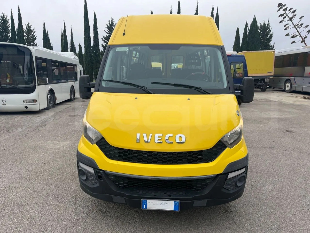 Iveco Daily - صغيرة, ميكروباص: صور 2 Iveco Daily - صغيرة, ميكروباص: صور 2