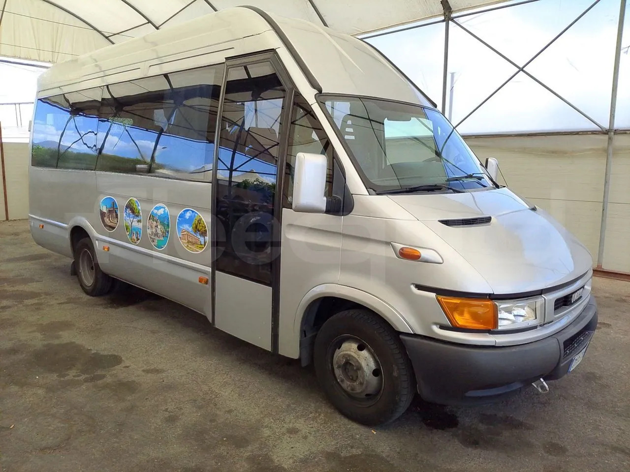 Iveco Daily - صغيرة, ميكروباص: صور 1 Iveco Daily - صغيرة, ميكروباص: صور 1