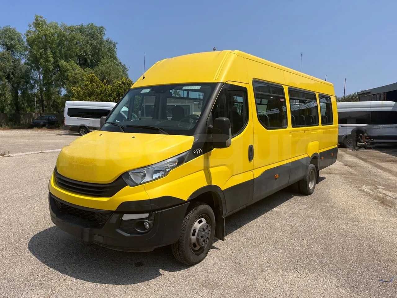 Iveco Daily - حافلة مدرسية: صور 4 Iveco Daily - حافلة مدرسية: صور 4