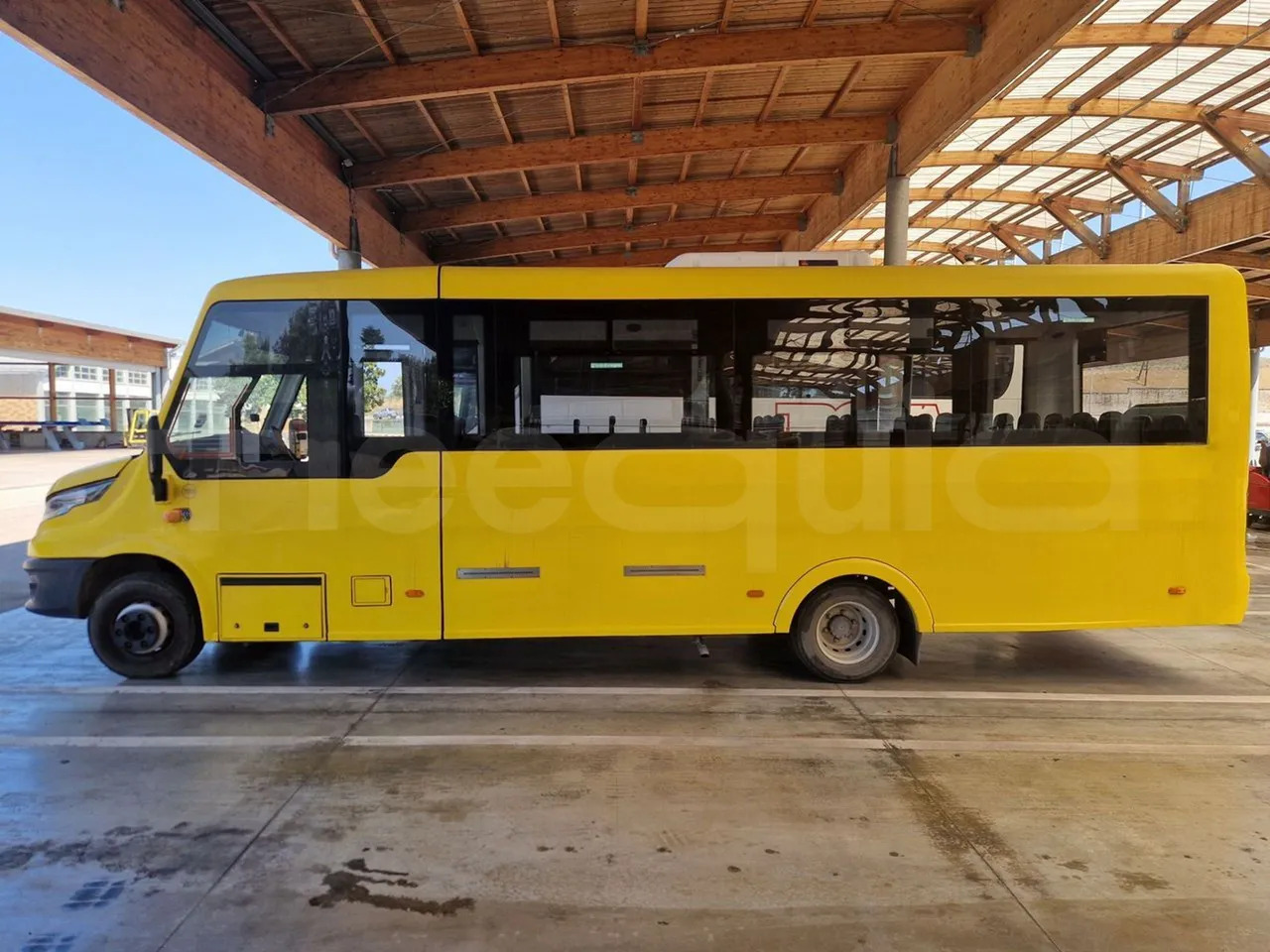 Iveco Indcar - حافلة مدرسية: صور 5 Iveco Indcar - حافلة مدرسية: صور 5