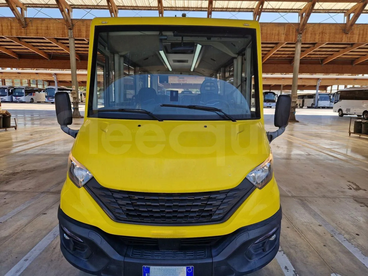 Iveco Indcar - حافلة مدرسية: صور 1 Iveco Indcar - حافلة مدرسية: صور 1