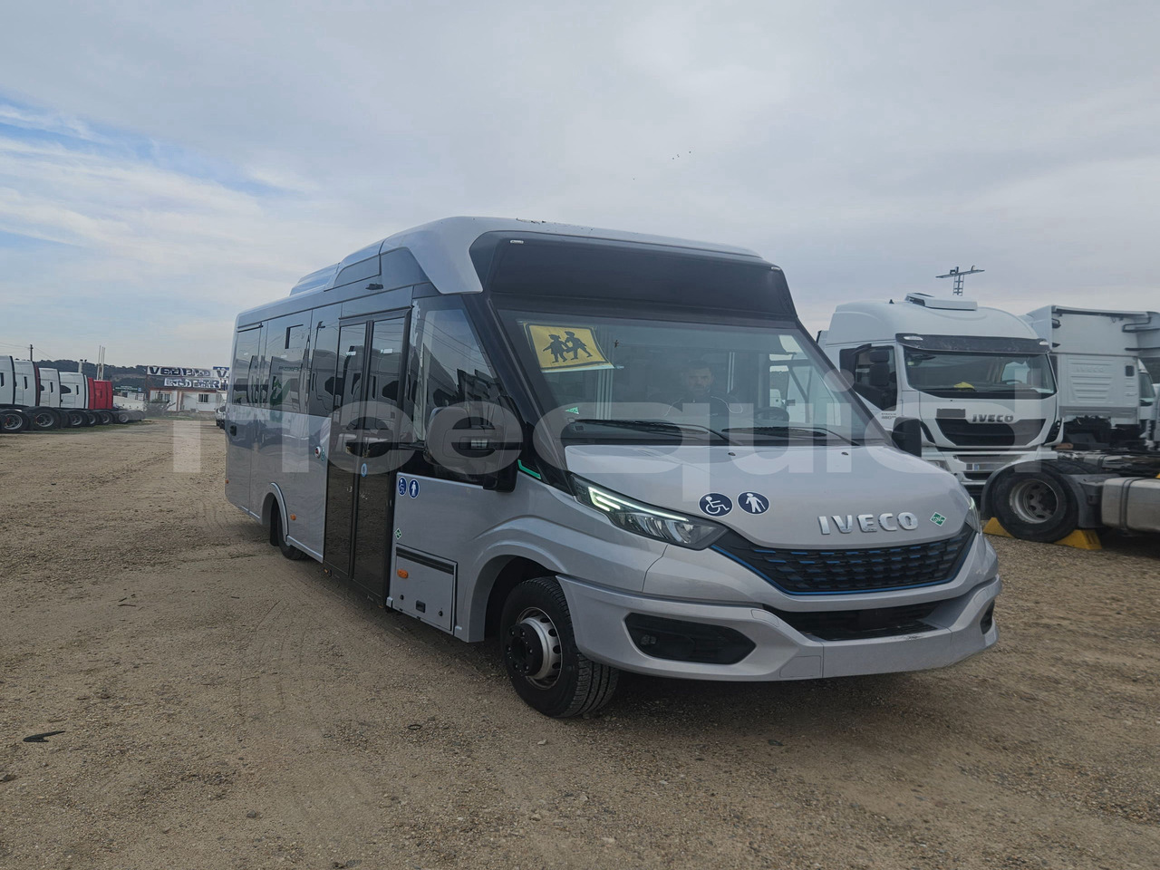 Iveco Indcar - باص النقل بين المدن: صور 1 Iveco Indcar - باص النقل بين المدن: صور 1