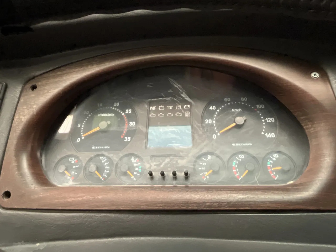 King Long XMQ6127 - سياحية حافلة: صور 2 King Long XMQ6127 - سياحية حافلة: صور 2