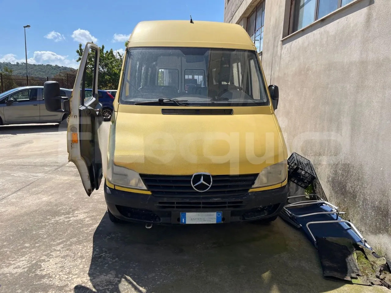 Mercedes-Benz 313 CDI - حافلة مدرسية: صور 2 Mercedes-Benz 313 CDI - حافلة مدرسية: صور 2