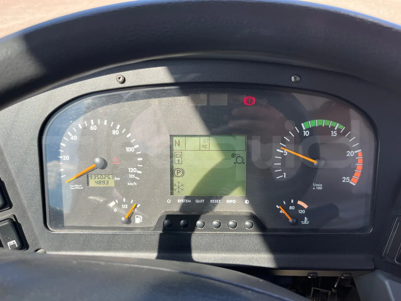 Mercedes-Benz Integro - باص النقل بين المدن: صور 3 Mercedes-Benz Integro - باص النقل بين المدن: صور 3