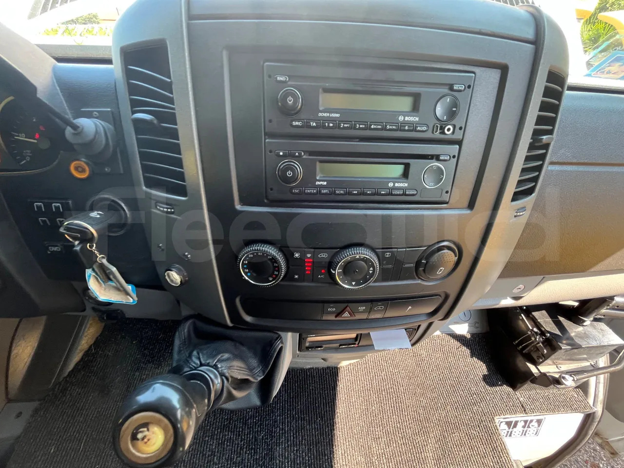 Mercedes-Benz MB906 - صغيرة, ميكروباص: صور 3 Mercedes-Benz MB906 - صغيرة, ميكروباص: صور 3
