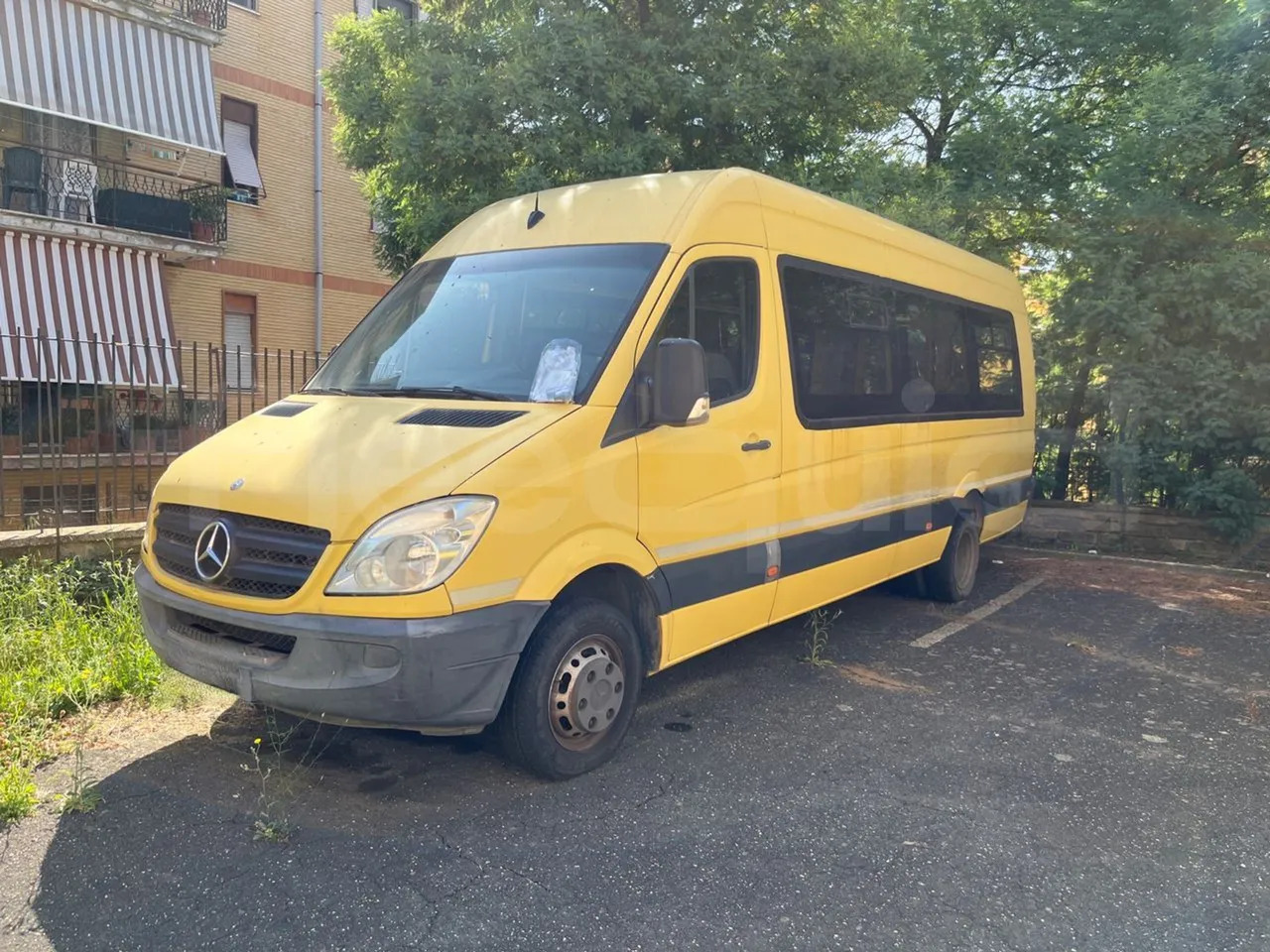 Mercedes-Benz Sprinter - حافلة مدرسية: صور 4 Mercedes-Benz Sprinter - حافلة مدرسية: صور 4