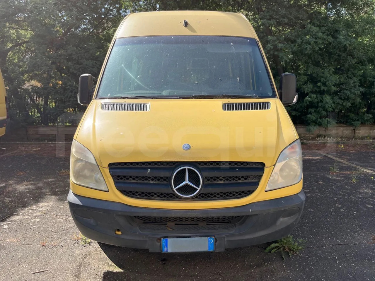 Mercedes-Benz Sprinter - حافلة مدرسية: صور 2 Mercedes-Benz Sprinter - حافلة مدرسية: صور 2