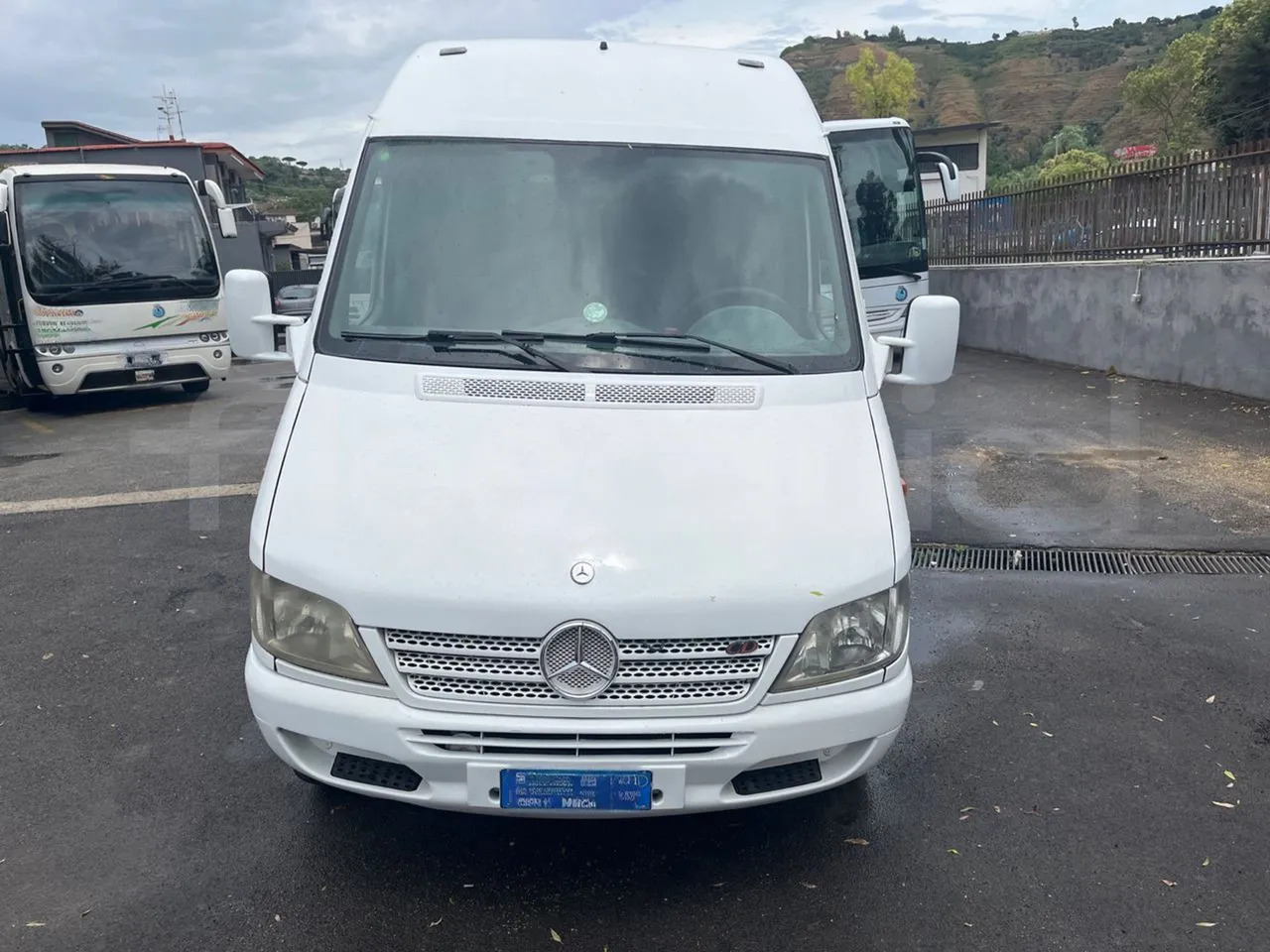 Mercedes-Benz Sprinter - صغيرة, ميكروباص: صور 2 Mercedes-Benz Sprinter - صغيرة, ميكروباص: صور 2