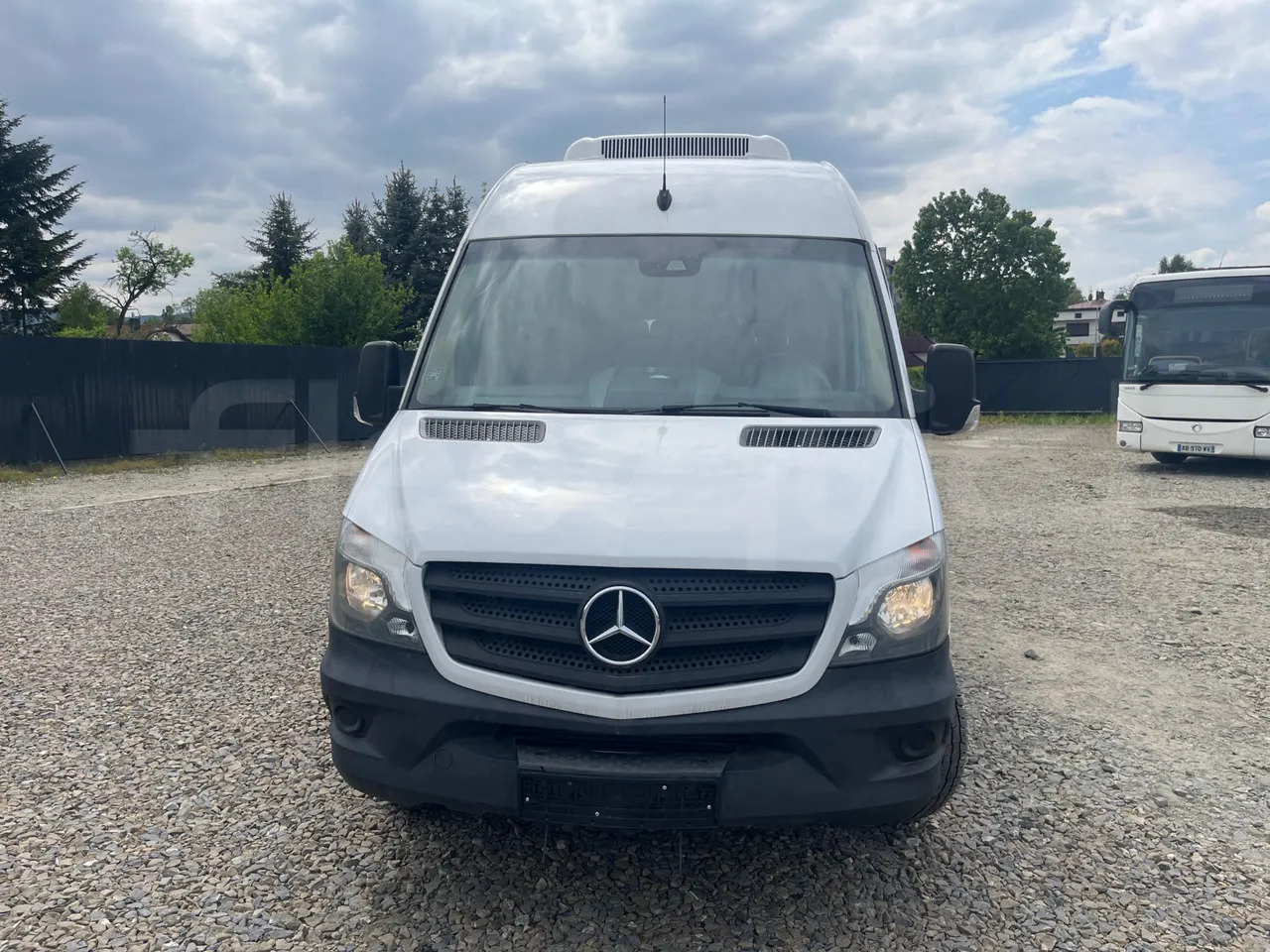 Mercedes-Benz Sprinter - صغيرة, ميكروباص: صور 1 Mercedes-Benz Sprinter - صغيرة, ميكروباص: صور 1