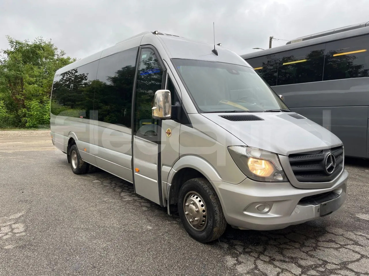 Mercedes-Benz Sprinter - باص النقل بين المدن: صور 1 Mercedes-Benz Sprinter - باص النقل بين المدن: صور 1