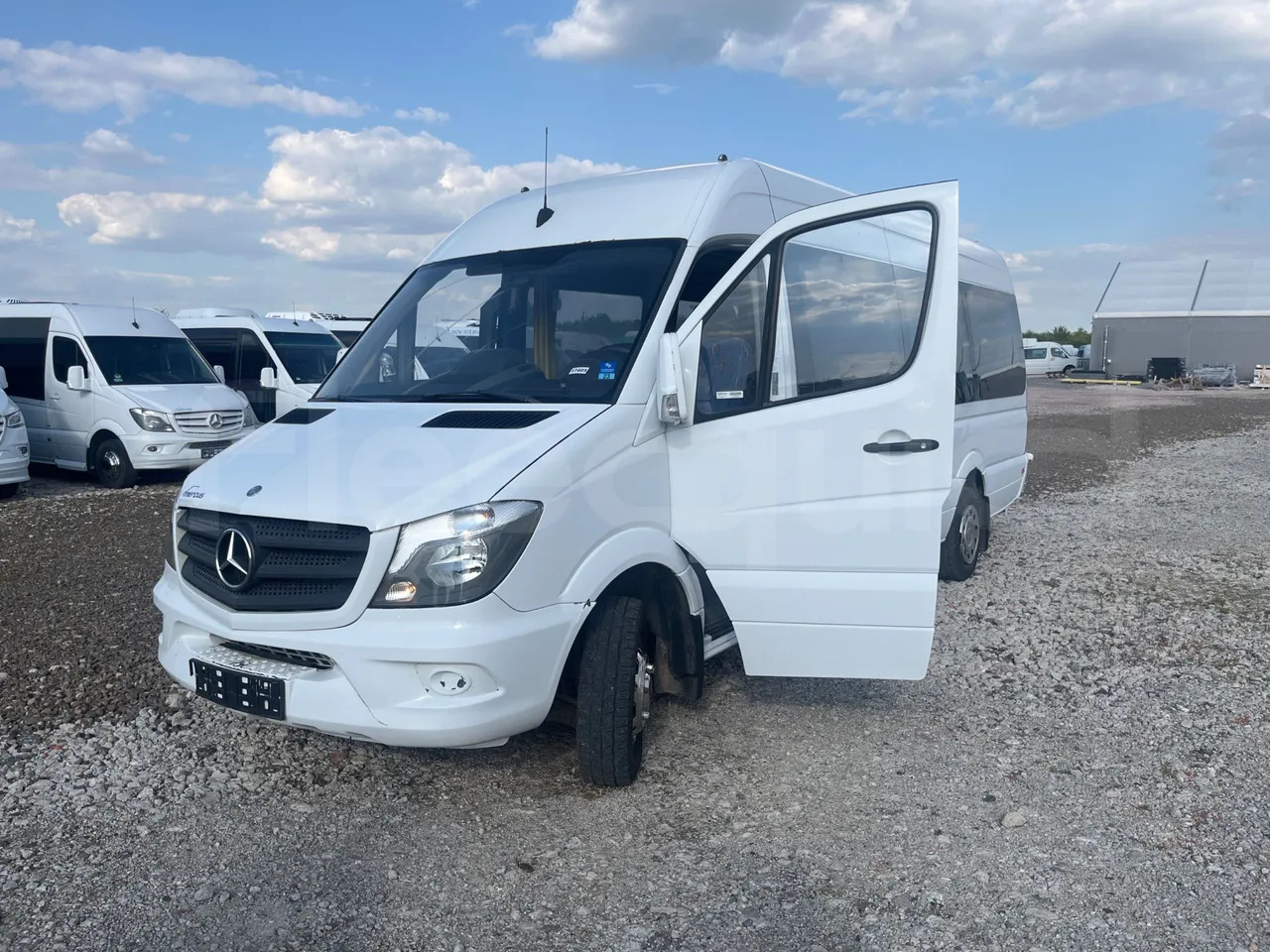 Mercedes-Benz Sprinter - صغيرة, ميكروباص: صور 3 Mercedes-Benz Sprinter - صغيرة, ميكروباص: صور 3