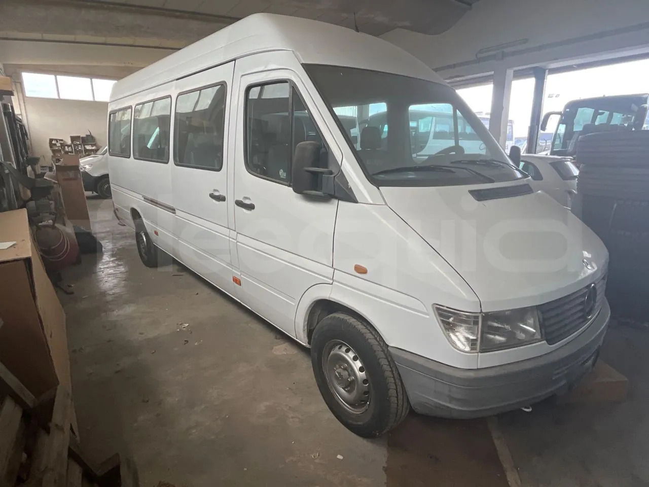 Mercedes-Benz Sprinter - صغيرة, ميكروباص: صور 1 Mercedes-Benz Sprinter - صغيرة, ميكروباص: صور 1