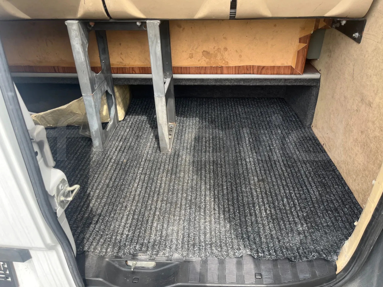 Mercedes-Benz Sprinter - صغيرة, ميكروباص: صور 5 Mercedes-Benz Sprinter - صغيرة, ميكروباص: صور 5