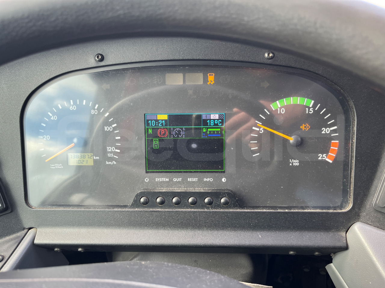 Mercedes-Benz Tourismo - سياحية حافلة: صور 3 Mercedes-Benz Tourismo - سياحية حافلة: صور 3