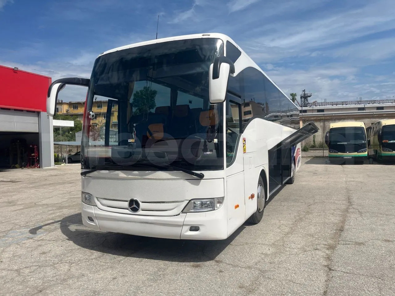 Mercedes-Benz Tourismo - سياحية حافلة: صور 3 Mercedes-Benz Tourismo - سياحية حافلة: صور 3