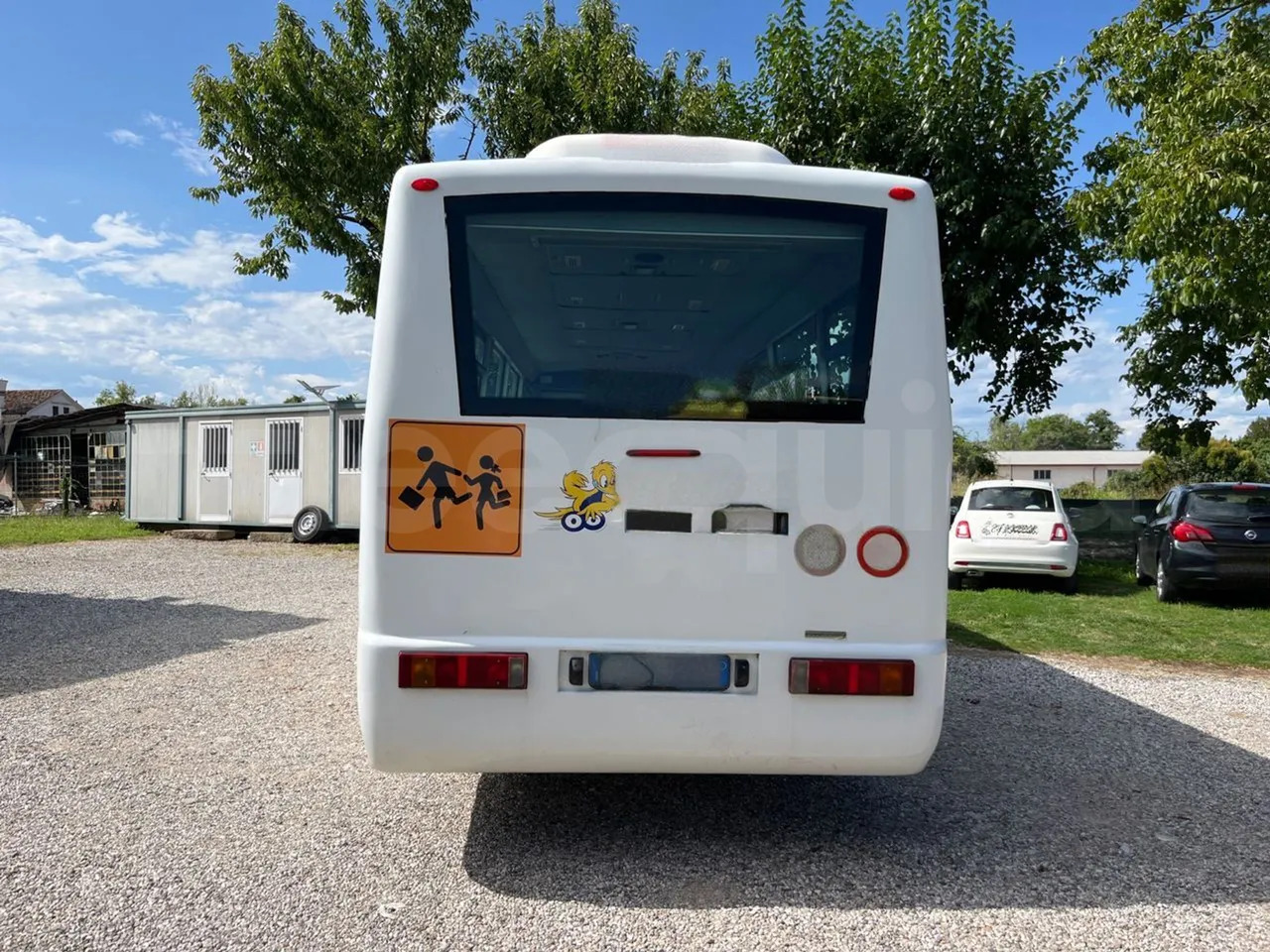 Mercedes-Benz Vario - حافلة مدرسية: صور 5 Mercedes-Benz Vario - حافلة مدرسية: صور 5