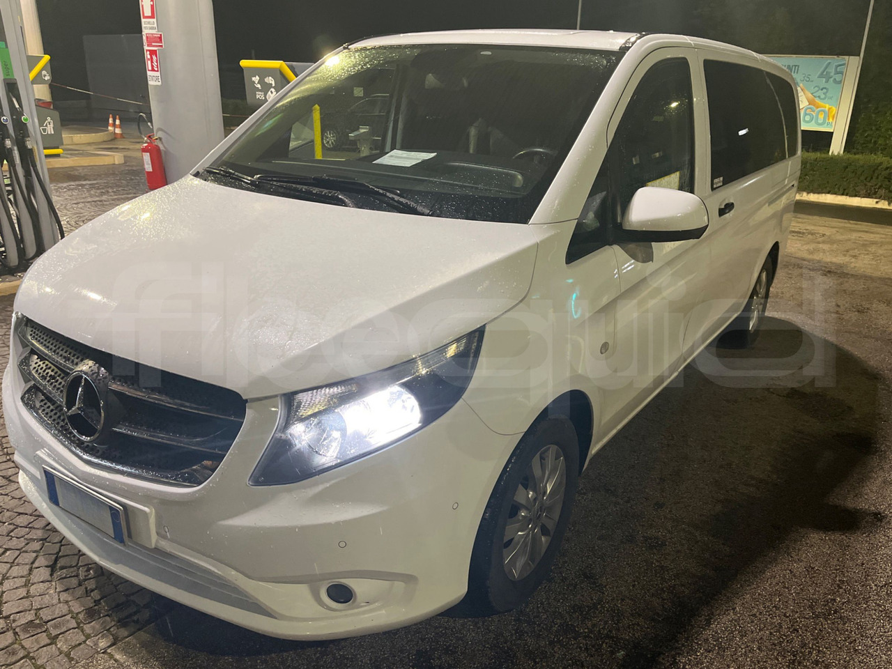 Mercedes-Benz Vito Tourer - صغيرة, ميكروباص: صور 4 Mercedes-Benz Vito Tourer - صغيرة, ميكروباص: صور 4