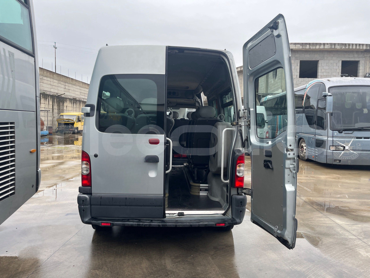 Nissan Interstar - صغيرة, ميكروباص: صور 5 Nissan Interstar - صغيرة, ميكروباص: صور 5