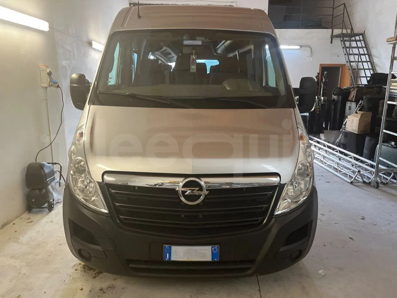 Opel Movano - صغيرة, ميكروباص: صور 1 Opel Movano - صغيرة, ميكروباص: صور 1