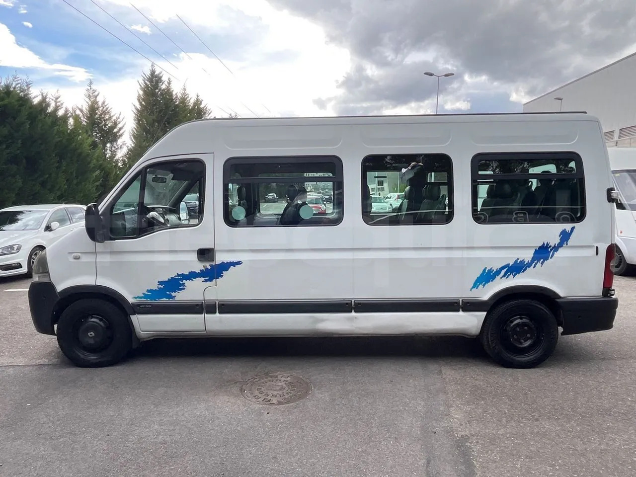 صغيرة, ميكروباص Renault Master: صور 6