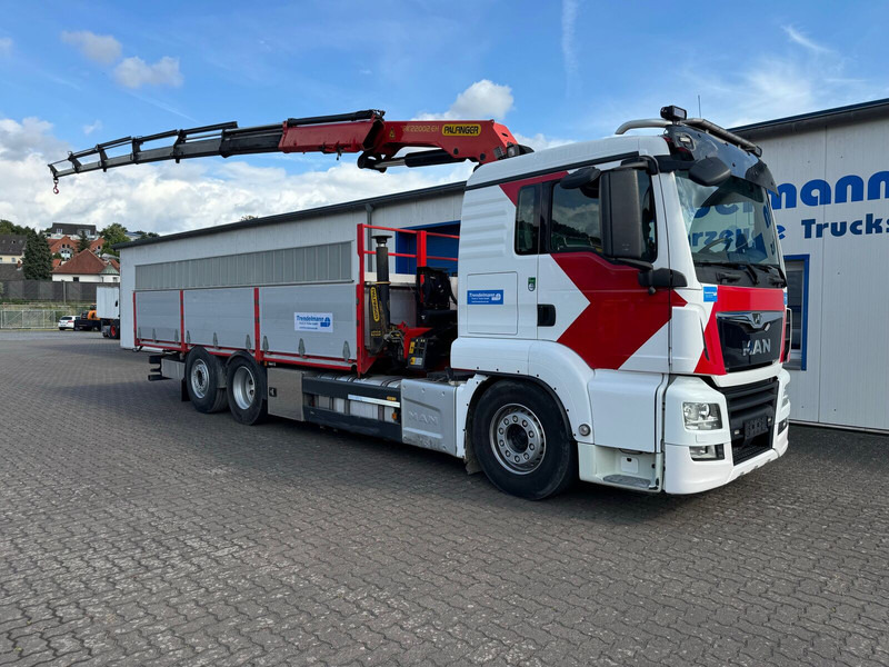 MAN TGS 26.460 6x2 Lenk-Liftachse Palfingerkran PK 22002 hi Fahrerha - شاحنات مسطحة, شاحنة كرين: صور 2 MAN TGS 26.460 6x2 Lenk-Liftachse Palfingerkran PK 22002 hi Fahrerha - شاحنات مسطحة, شاحنة كرين: صور 2
