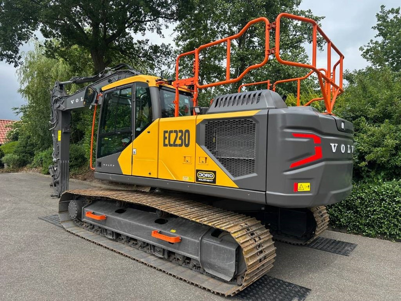 Volvo EC 230 - حفارات زحافة: صور 1 Volvo EC 230 - حفارات زحافة: صور 1