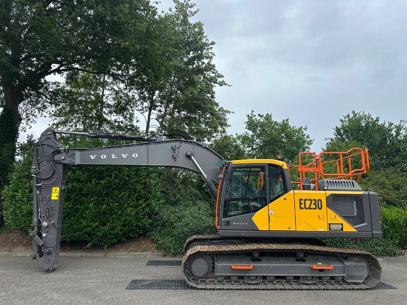 Volvo EC 230 - حفارات زحافة: صور 2 Volvo EC 230 - حفارات زحافة: صور 2