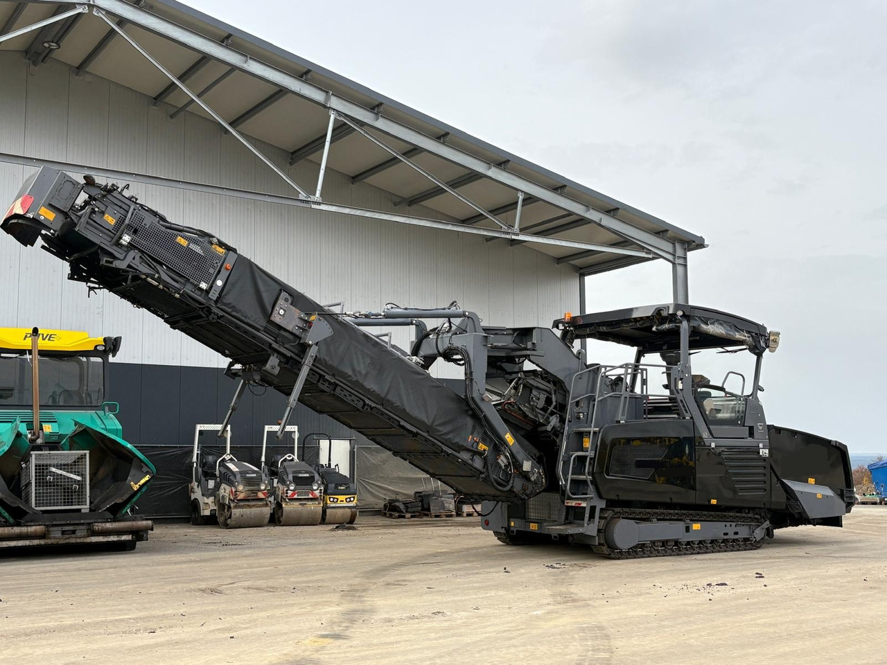 VÖGELE MT 3000-3i OFFSET - العامل بالقار: صور 1 VÖGELE MT 3000-3i OFFSET - العامل بالقار: صور 1