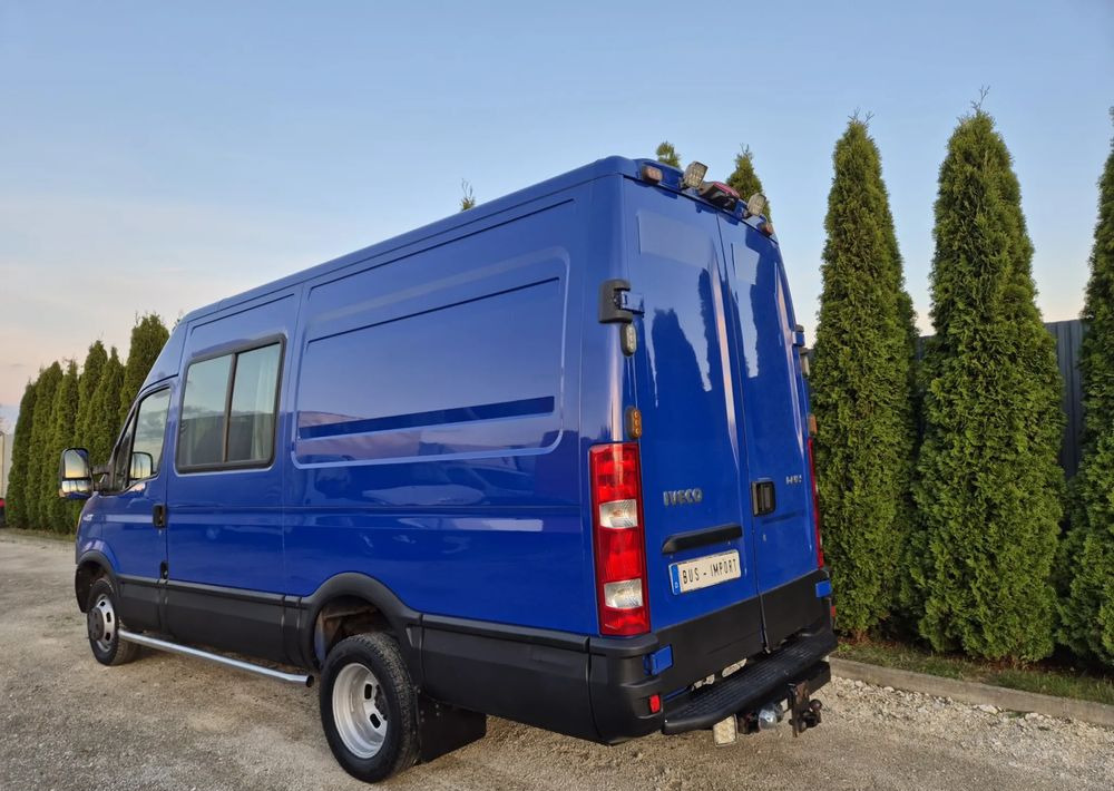 Iveco 35C17/ 3.0 170KM/ - الشاحنات الصغيرة كابينة مزدوجة: صور 3 Iveco 35C17/ 3.0 170KM/ - الشاحنات الصغيرة كابينة مزدوجة: صور 3