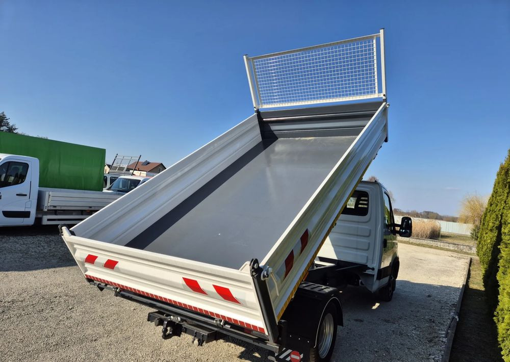 Iveco 35c15 3.0 150KM - قلاب صغير: صور 4 Iveco 35c15 3.0 150KM - قلاب صغير: صور 4