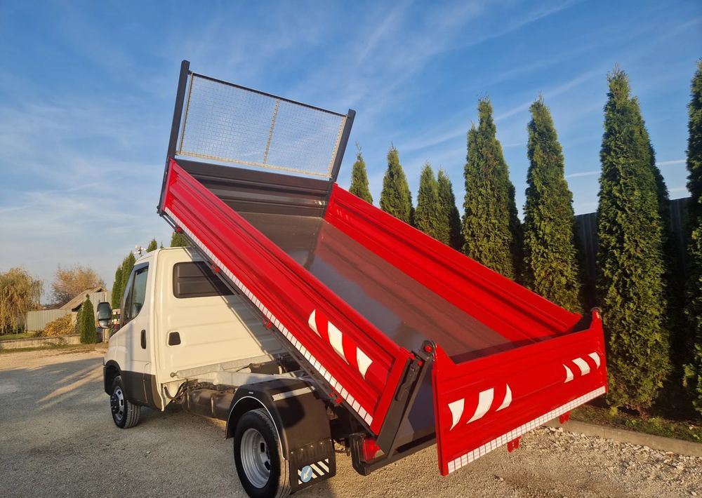 Iveco 35c15 3.0 - قلاب صغير: صور 3 Iveco 35c15 3.0 - قلاب صغير: صور 3