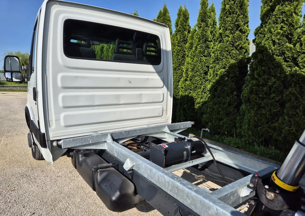 Iveco 50C15 3.0 150KM 35c15 - قلاب صغير: صور 4 Iveco 50C15 3.0 150KM 35c15 - قلاب صغير: صور 4