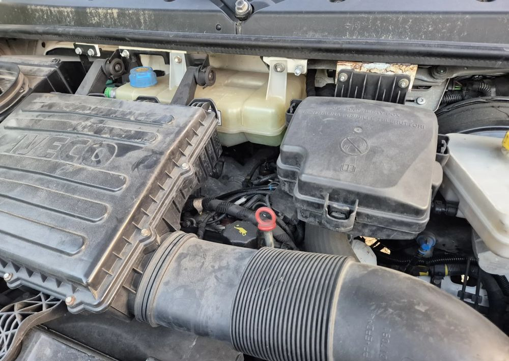 قلاب صغير Iveco 65C15 70C15 60C15 50C15 3.0 150KM: صور 17