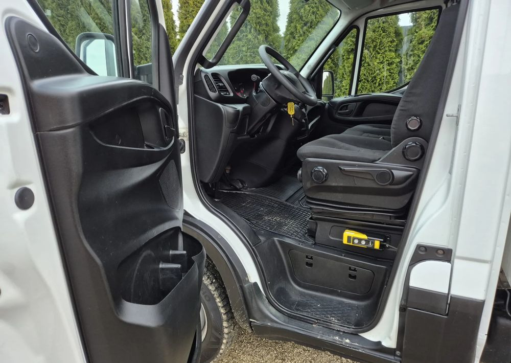 Iveco IVECO 35C17 3.0 170KM *HIMATIC* - قلاب صغير: صور 5 Iveco IVECO 35C17 3.0 170KM *HIMATIC* - قلاب صغير: صور 5