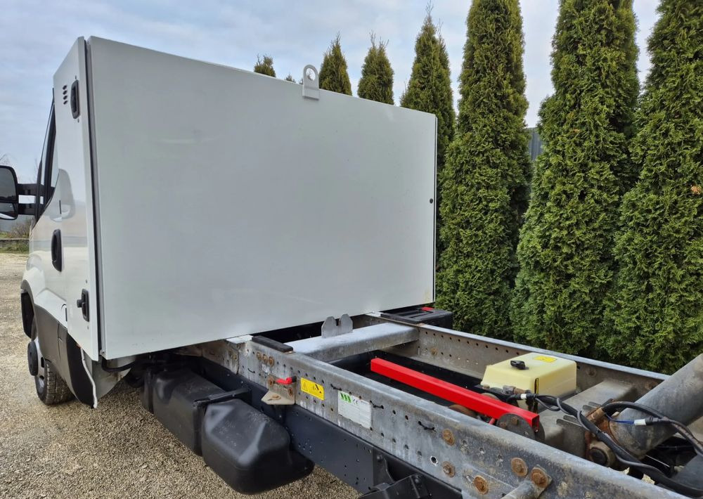 Iveco IVECO 35C17 3.0 170KM *HIMATIC* - قلاب صغير: صور 4 Iveco IVECO 35C17 3.0 170KM *HIMATIC* - قلاب صغير: صور 4