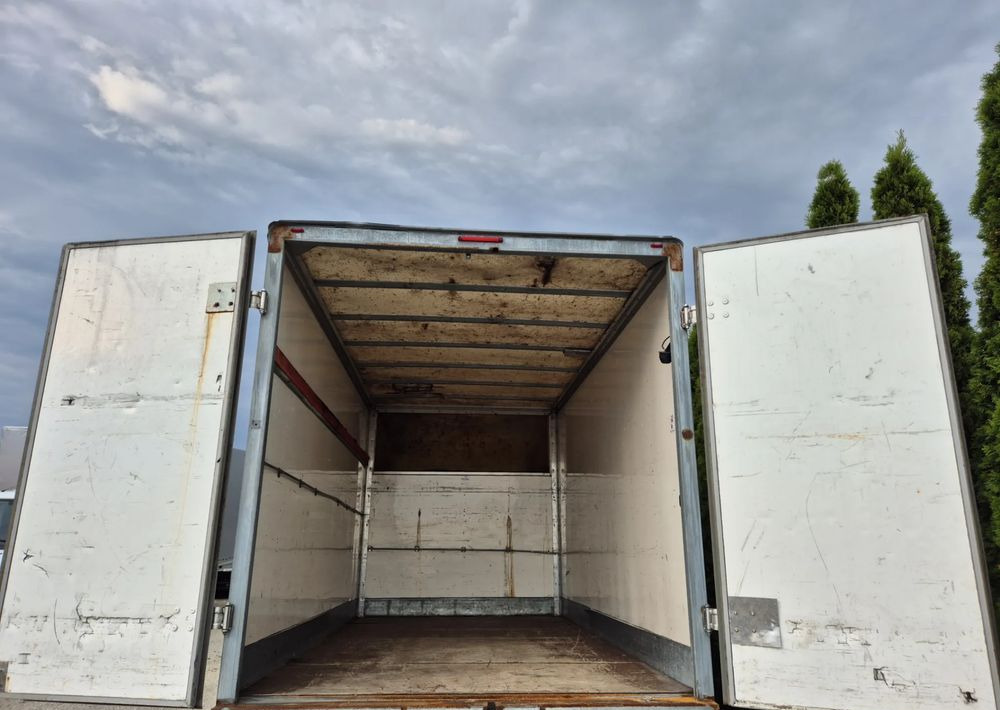 Kontener 8 palet 2016 rok, Iveco, Mastr, Sprinter, Ducato, Regulowana podramówka, stan bdb - بصندوق مغلق: صور 5 Kontener 8 palet 2016 rok, Iveco, Mastr, Sprinter, Ducato, Regulowana podramówka, stan bdb - بصندوق مغلق: صور 5