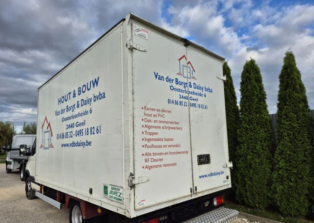 Kontener 8 palet Iveco, boczne drzwi ,stan bdb! Izoterma, Magazyn ,kurnik, garaż! - بصندوق مغلق: صور 4 Kontener 8 palet Iveco, boczne drzwi ,stan bdb! Izoterma, Magazyn ,kurnik, garaż! - بصندوق مغلق: صور 4