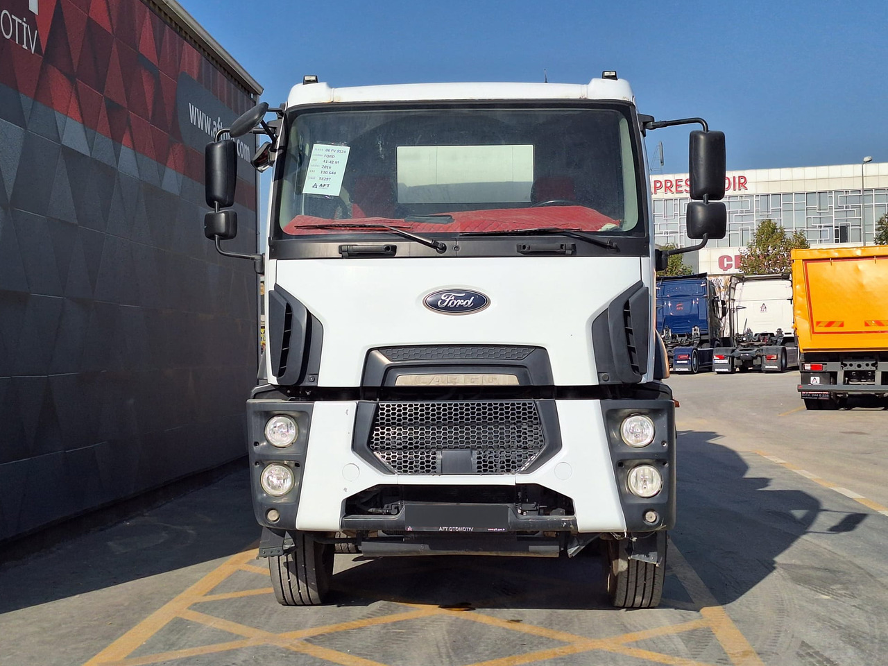 FORD 4142 M - شاحنة خلاطة خرسانة: صور 2 FORD 4142 M - شاحنة خلاطة خرسانة: صور 2