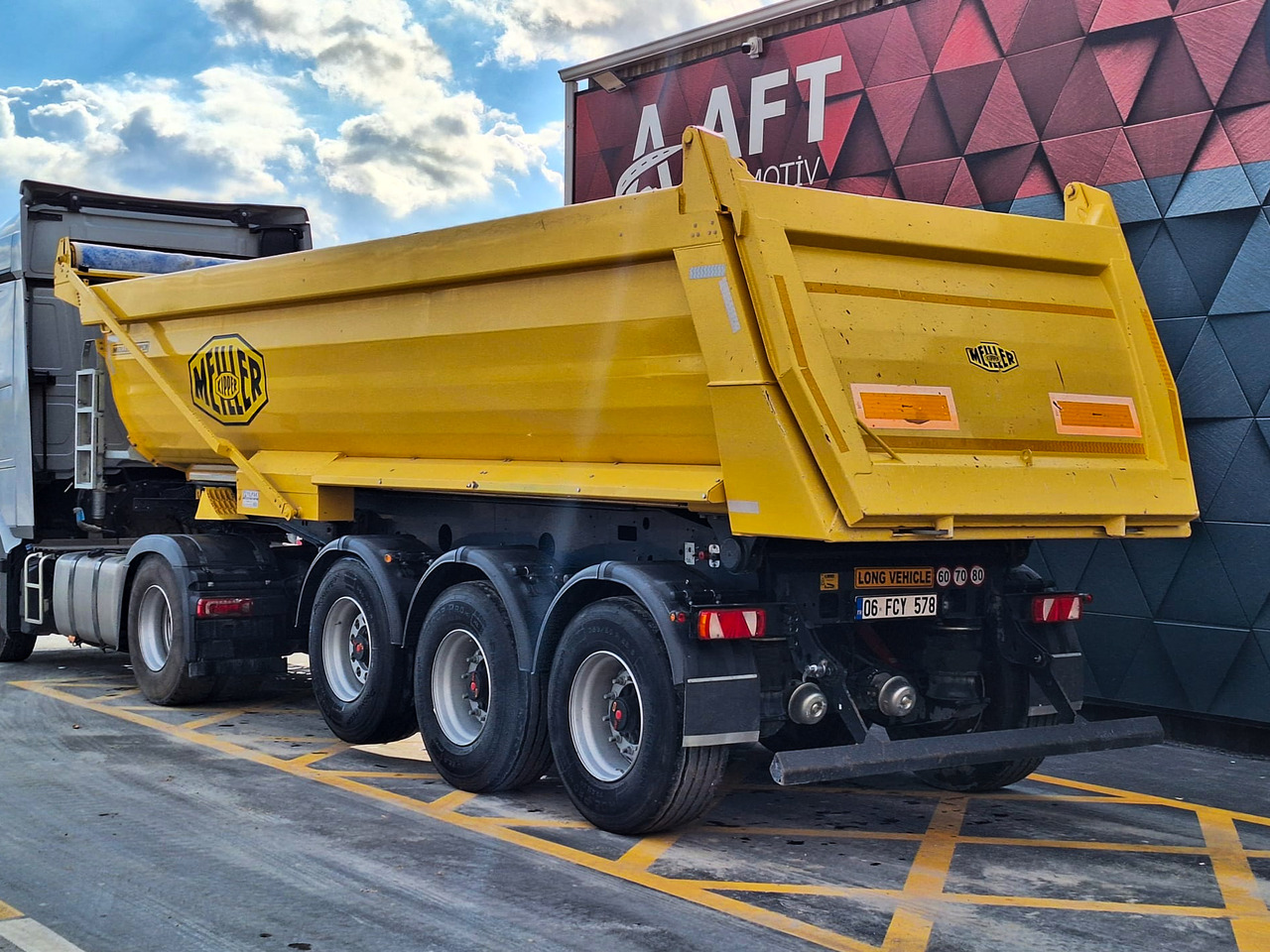 MEILLER - قلابة نصف مقطورة: صور 3 MEILLER - قلابة نصف مقطورة: صور 3