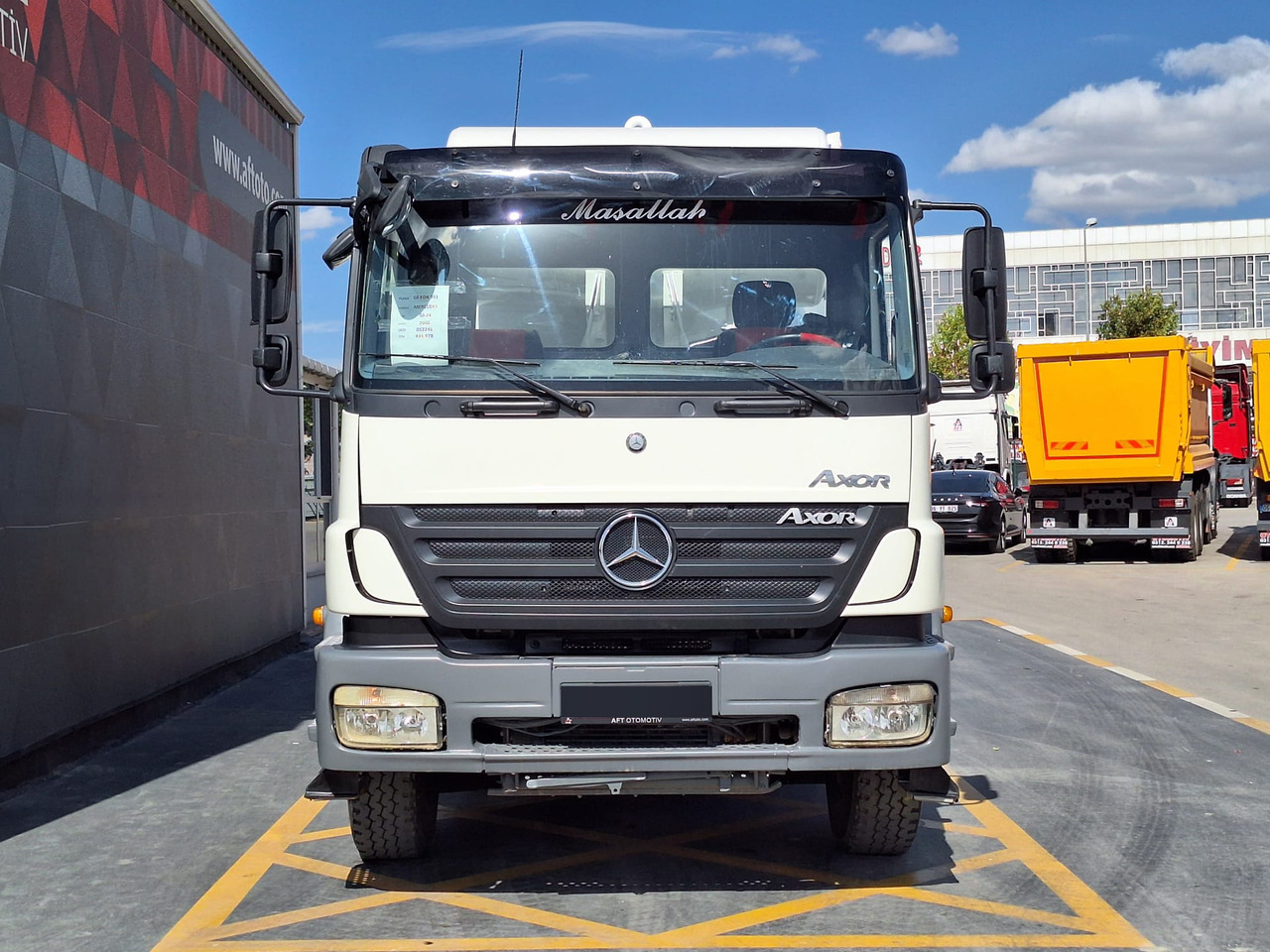 MERCEDES-BENZ AXOR 3028 - شاحنة خلاطة خرسانة: صور 2 MERCEDES-BENZ AXOR 3028 - شاحنة خلاطة خرسانة: صور 2