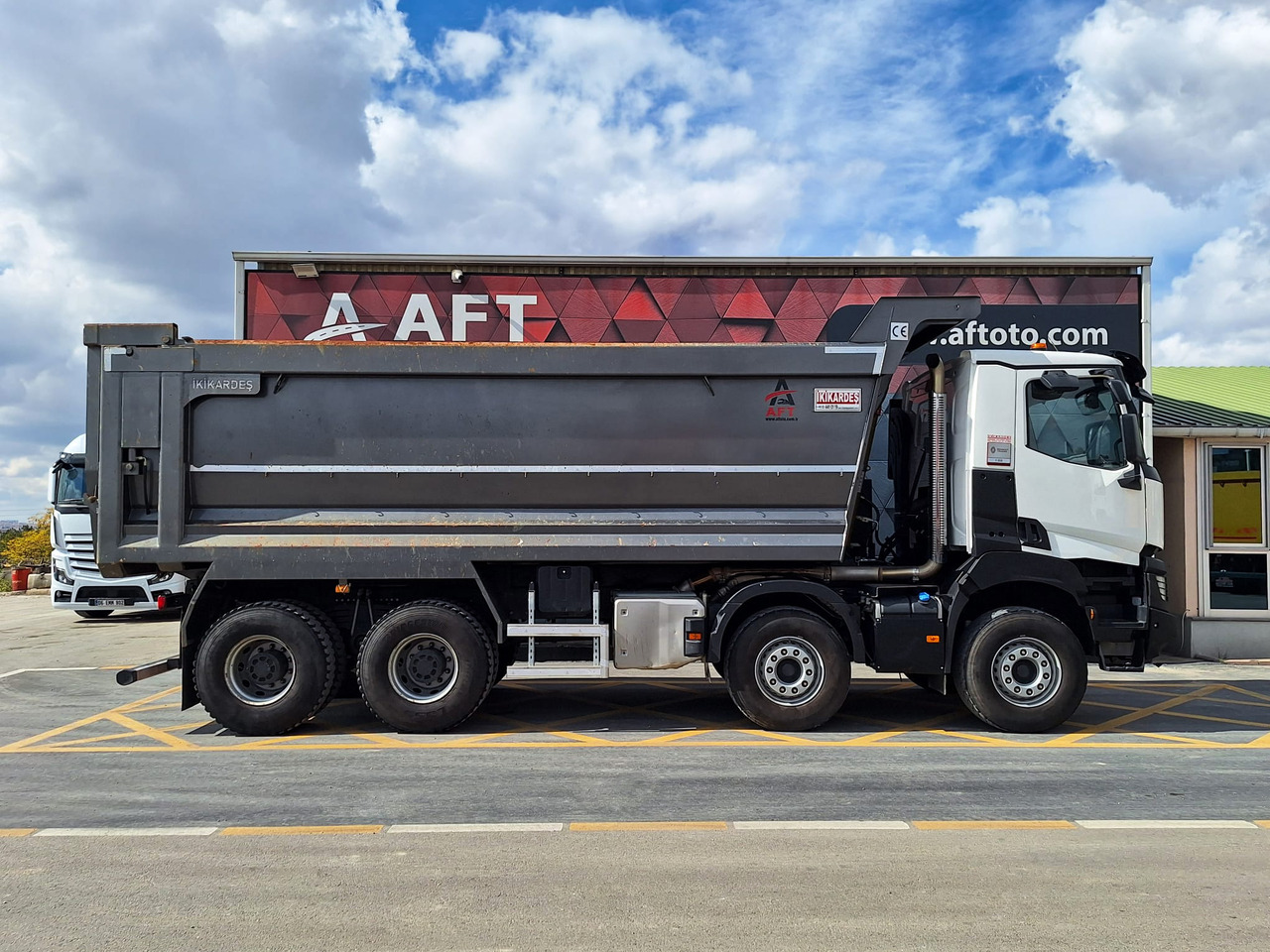 RENAULT K 520 - قلابات: صور 4 RENAULT K 520 - قلابات: صور 4