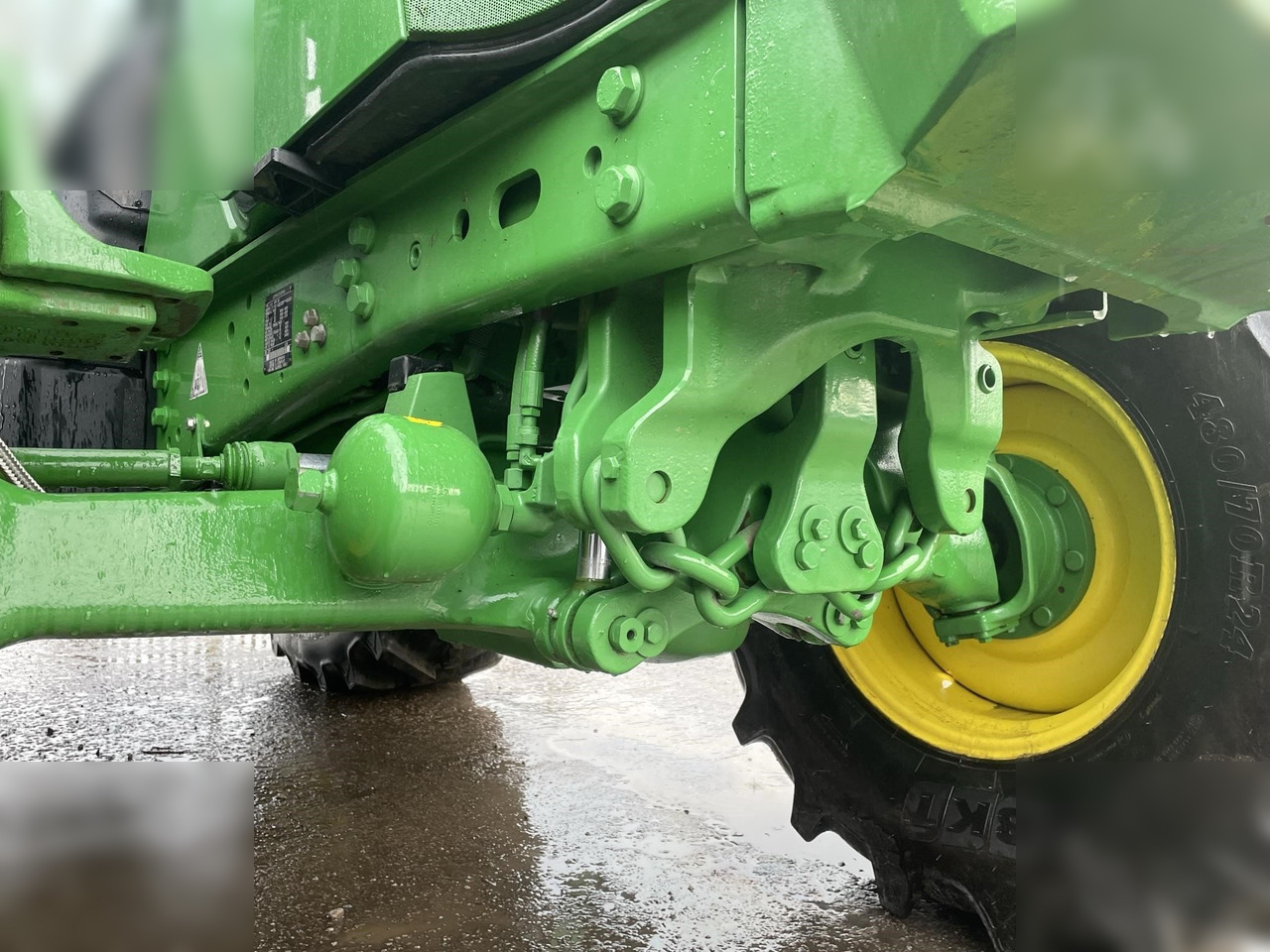 2017 JOHN DEERE 6130R - جرار: صور 2 2017 JOHN DEERE 6130R - جرار: صور 2