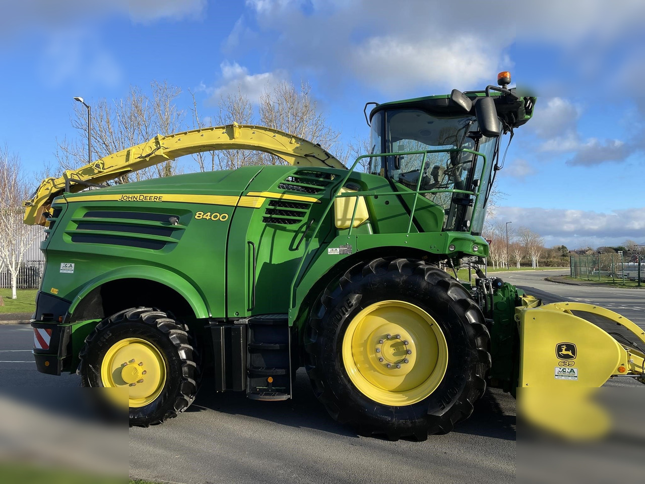 2018 JOHN DEERE 8400 - حصادة الأعلاف: صور 1 2018 JOHN DEERE 8400 - حصادة الأعلاف: صور 1