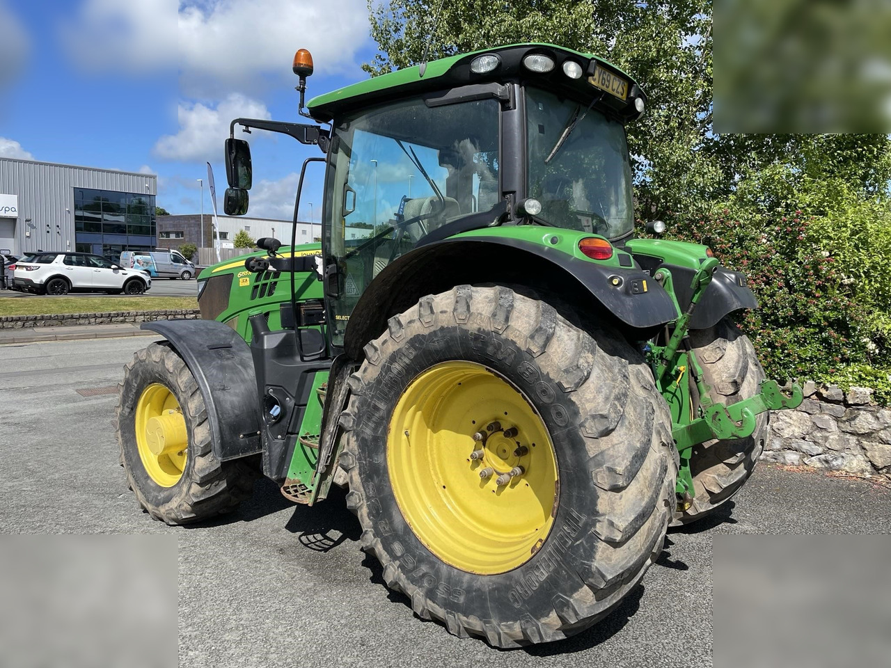2019 JOHN DEERE 6155R - جرار: صور 5 2019 JOHN DEERE 6155R - جرار: صور 5