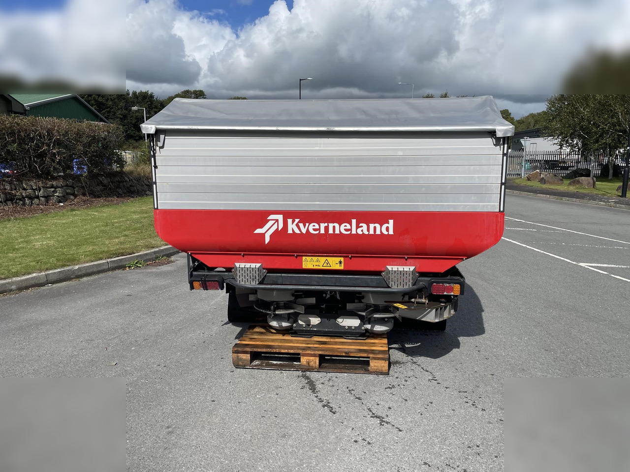 2020 KVERNELAND EXACTA CL GEOSPREAD 1300 - آلة رش الأسمدة: صور 1 2020 KVERNELAND EXACTA CL GEOSPREAD 1300 - آلة رش الأسمدة: صور 1