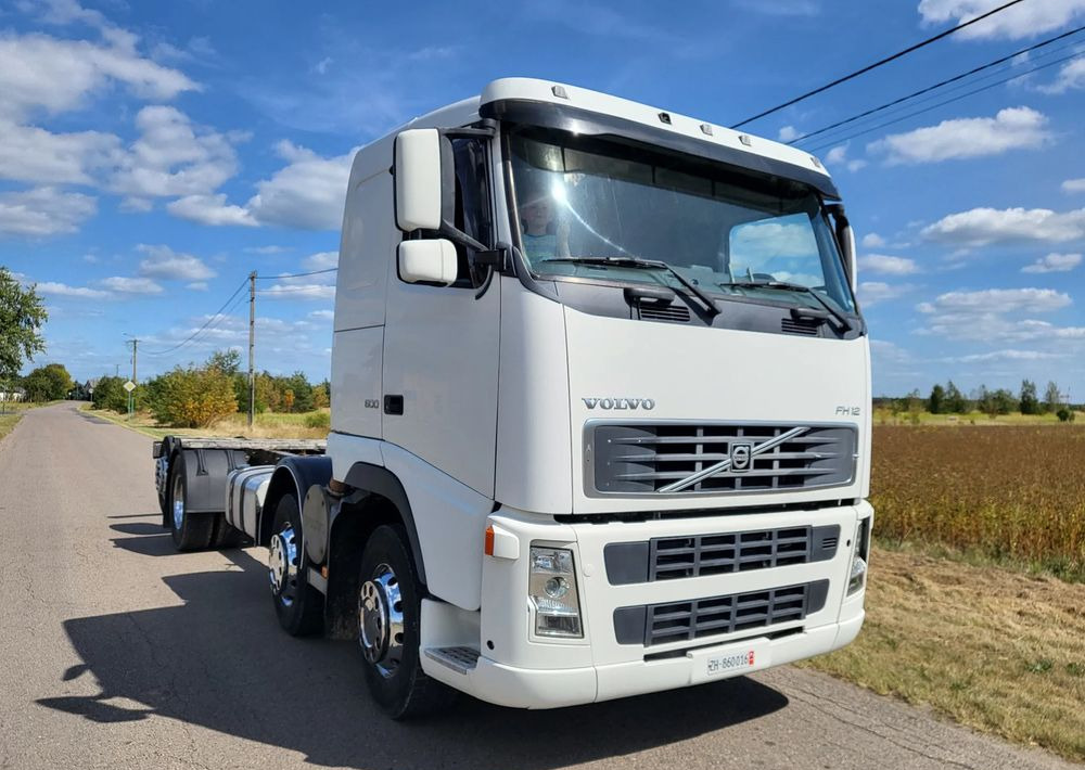 Volvo FH 500 8x2 - الشاسيه شاحنة: صور 2 Volvo FH 500 8x2 - الشاسيه شاحنة: صور 2