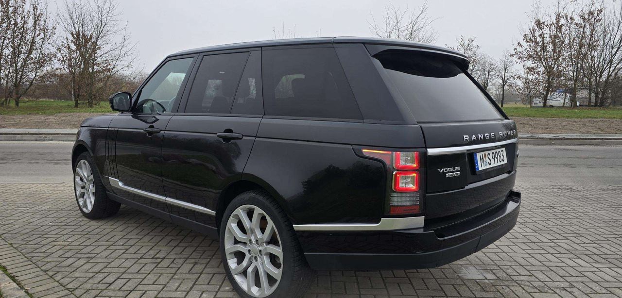 Land Rover Range Rover - سيارة دفع رباعي: صور 4 Land Rover Range Rover - سيارة دفع رباعي: صور 4