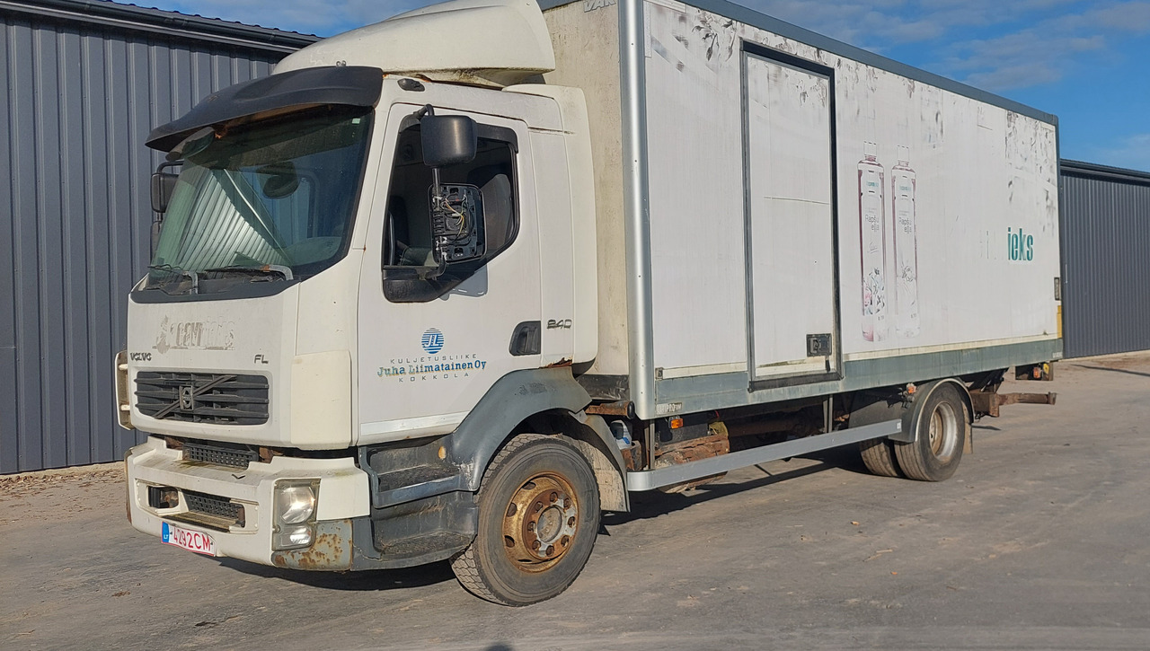 VOLVO FL240 - بصندوق مغلق شاحنة: صور 4 VOLVO FL240 - بصندوق مغلق شاحنة: صور 4